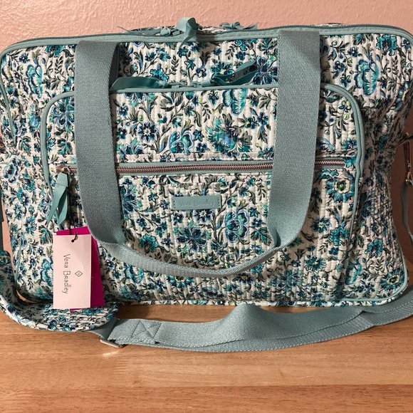 Vera Bradley Handbags - Vera Bradley Deluxe Weekender Travel Bag NWT
